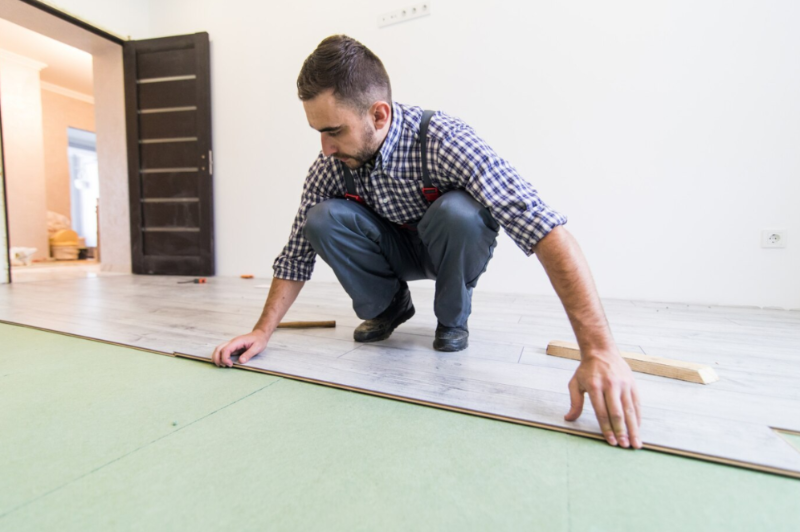 Installing pet friendly flooring