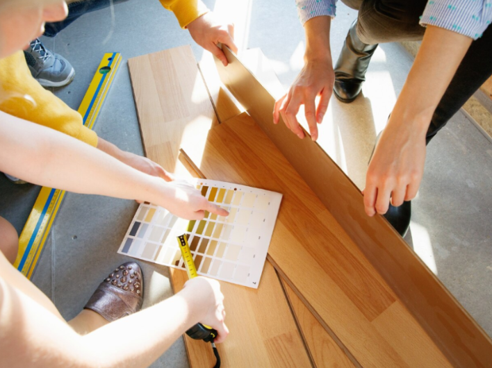 Selecting flooring color swatches